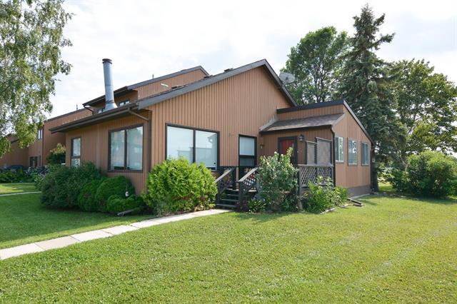 15 Middle Dr, Winnipeg Beach, MB - Outdoor