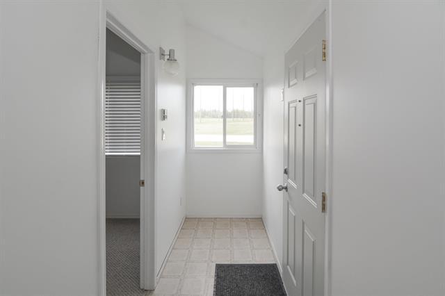 15 Middle Dr, Winnipeg Beach, MB - Indoor Photo Showing Other Room