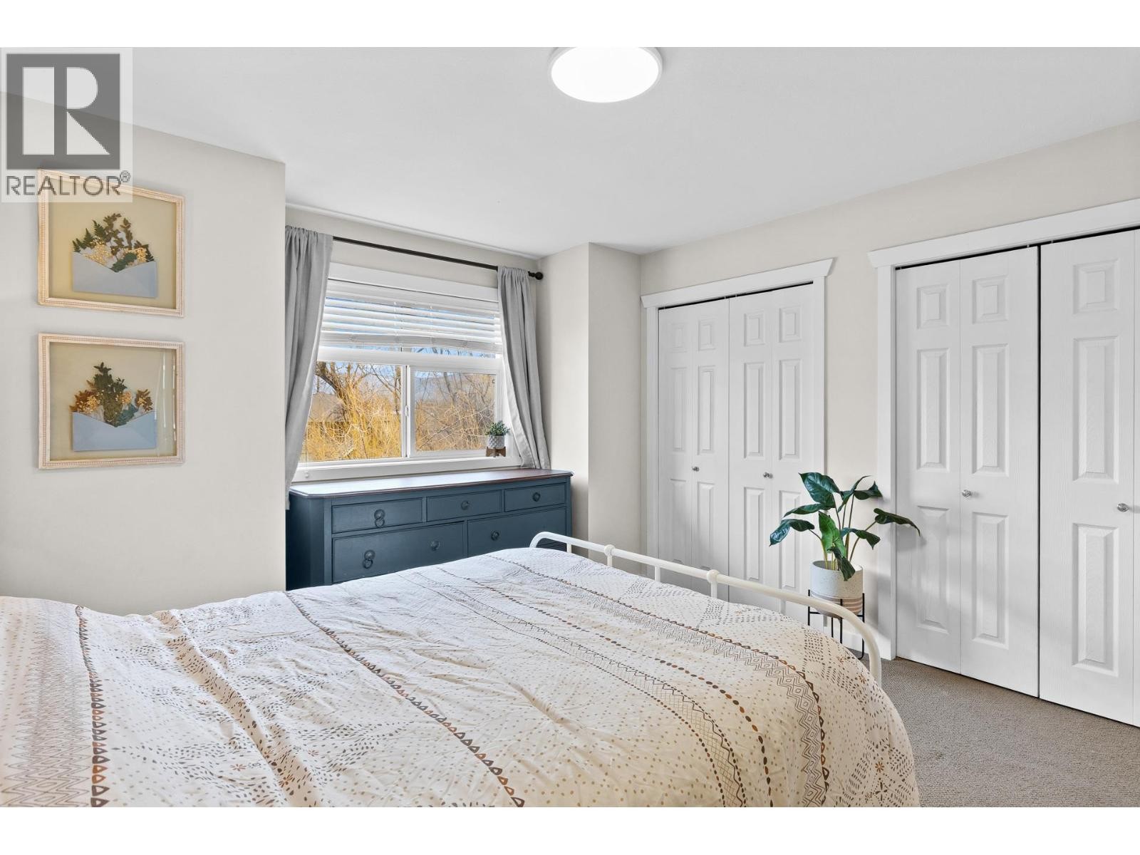 1355 Findlay Road Unit# 133, Kelowna, BC - Indoor Photo Showing Bedroom
