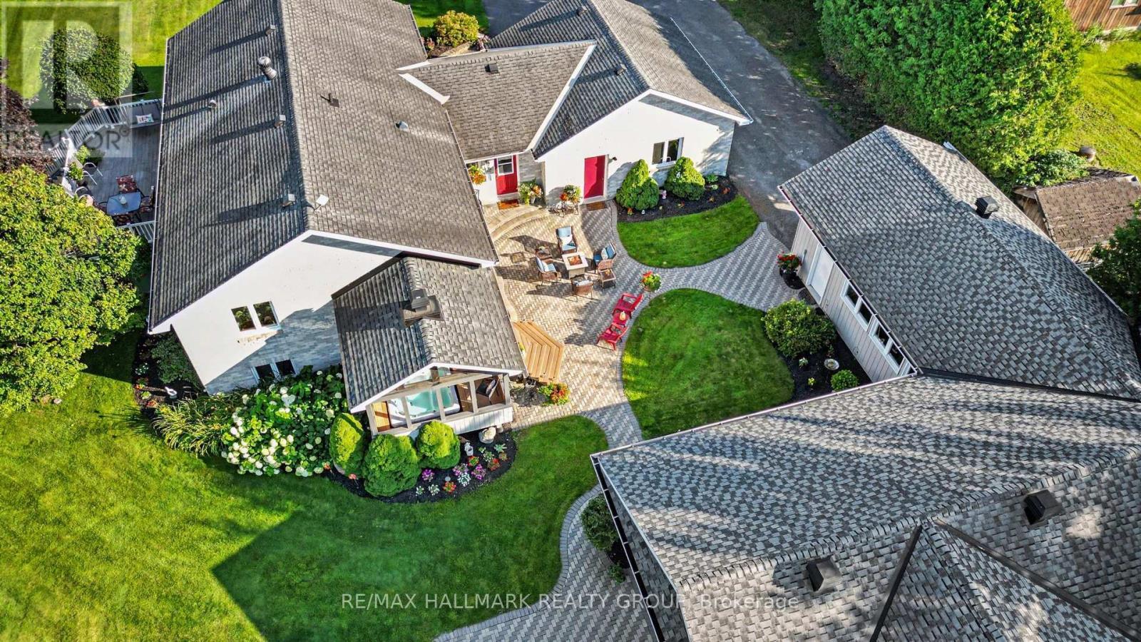 1721 Carsonby Road E, Ottawa, ON - Outdoor