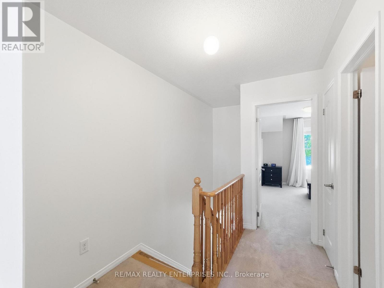 112 Harbourside Drive, Whitby, ON - Indoor Photo Showing Other Room