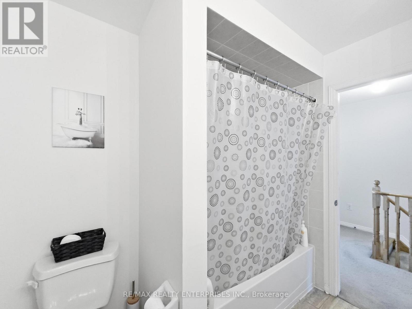 112 Harbourside Drive, Whitby, ON - Indoor Photo Showing Bathroom
