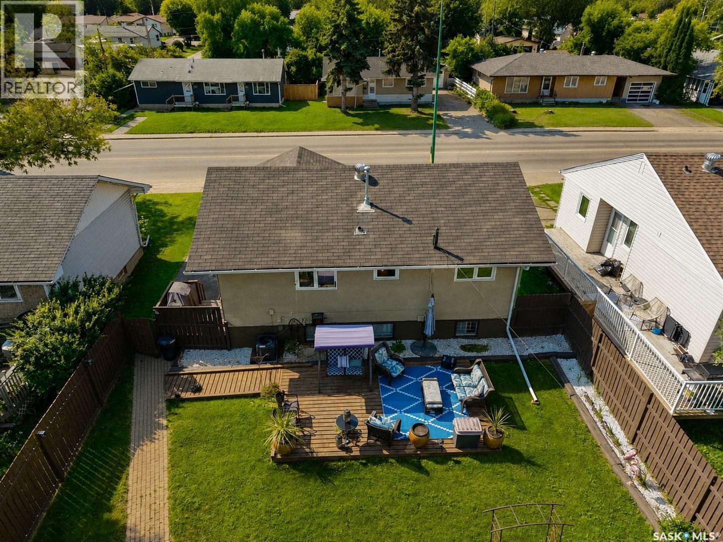 340 28Th Street E, Prince Albert, SK - Outdoor