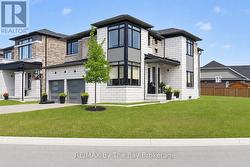 171 ROSANNE CIRCLE Wasaga Beach, ON L9Z 0N1