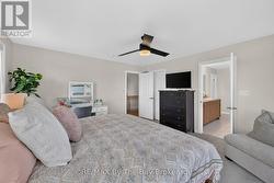 Primary Bedroom - 