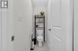 Primary Ensuite Private Toilet Room - 