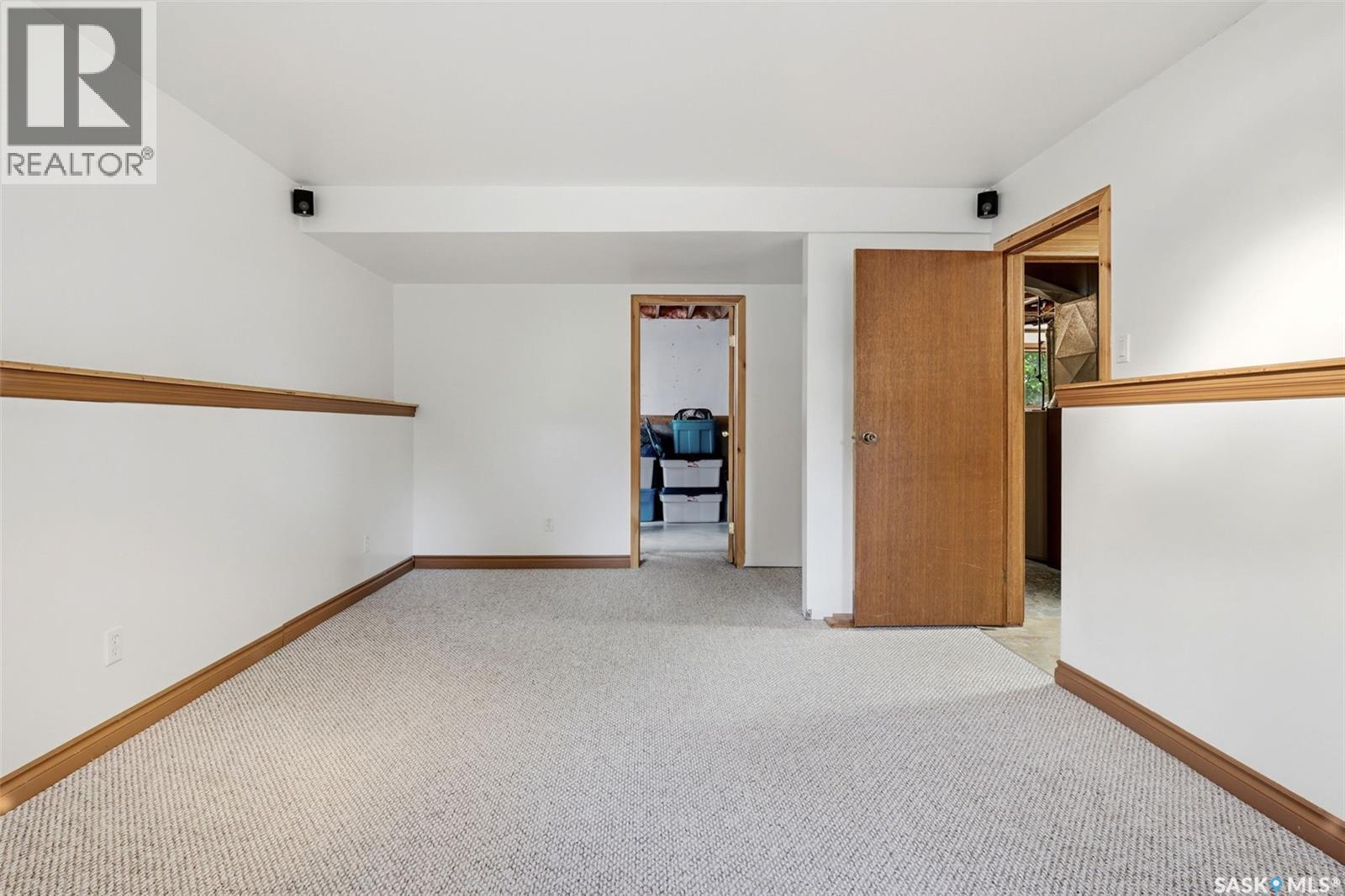 1250 Mcneill Crescent, Regina, SK - Indoor Photo Showing Other Room