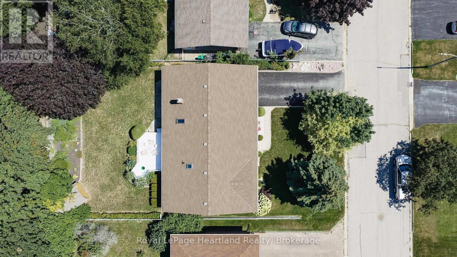 24 Leonard Drive, Goderich (Goderich (Town)), ON - Outdoor With View