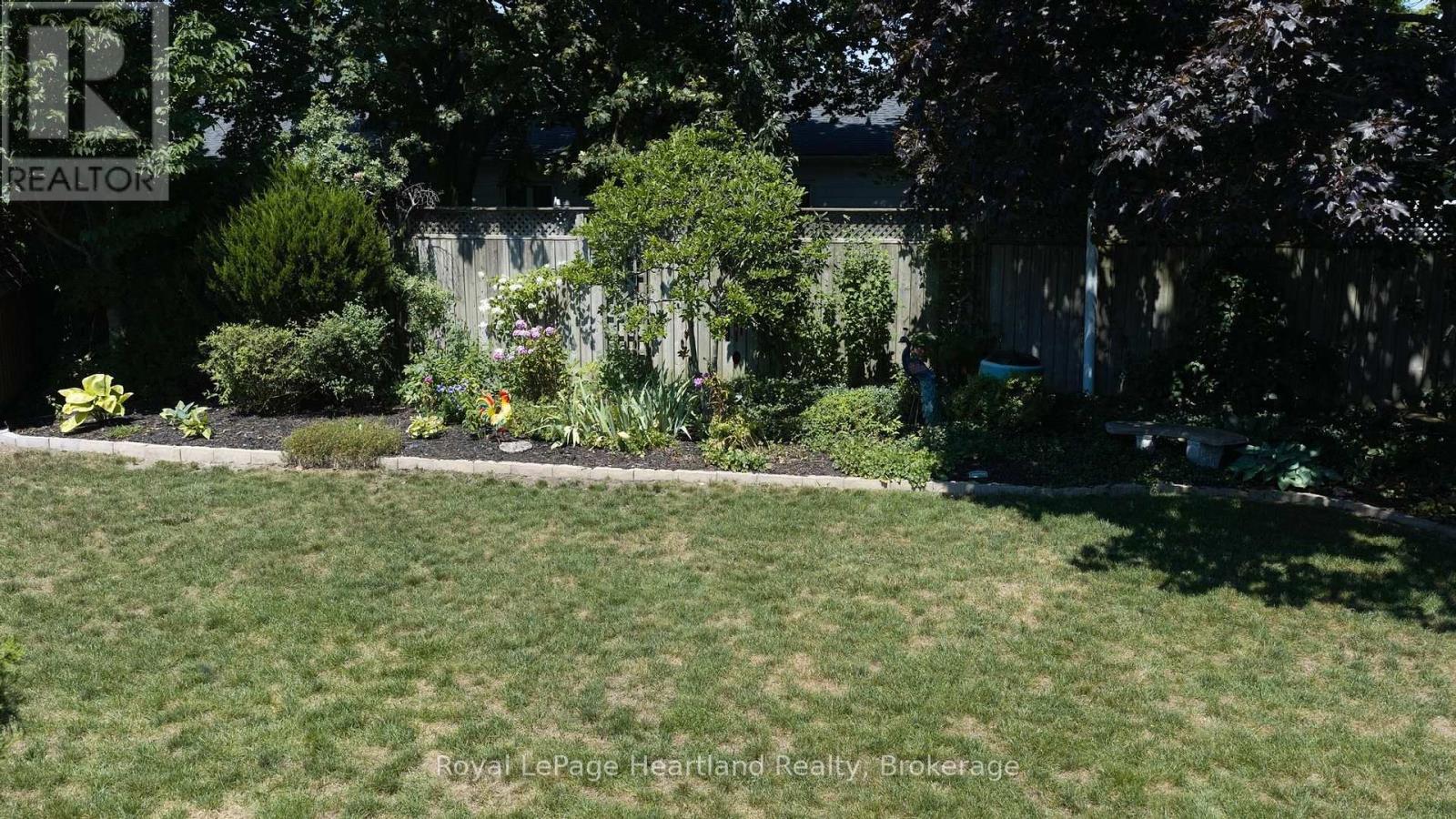 24 Leonard Drive, Goderich (Goderich (Town)), ON - Outdoor