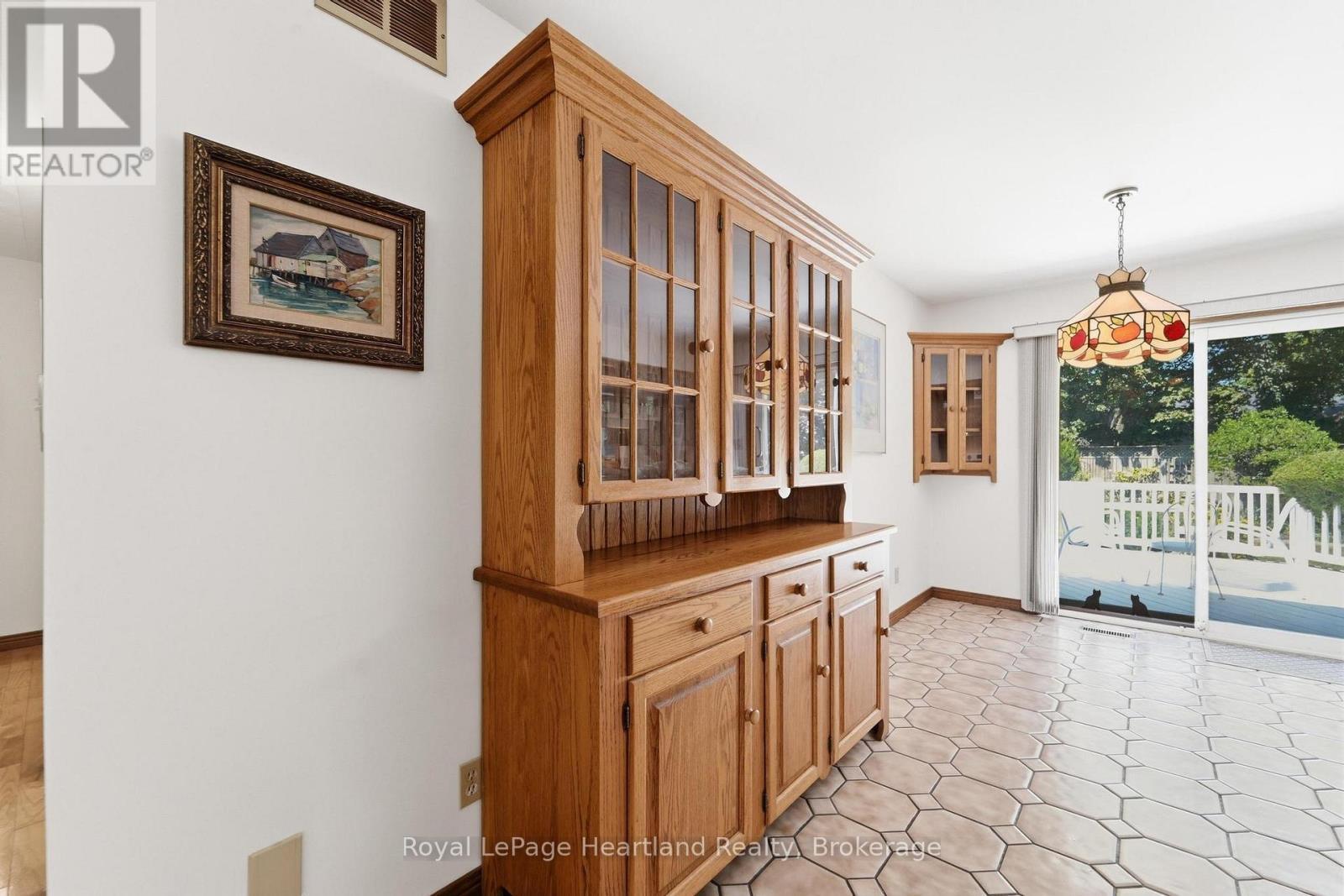 24 Leonard Drive, Goderich (Goderich (Town)), ON - Indoor Photo Showing Other Room