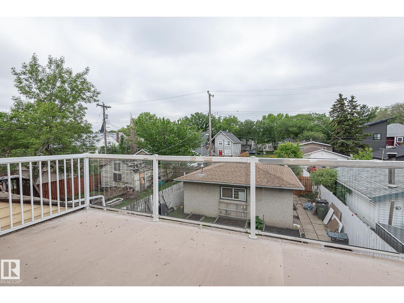 9623 110A Av Nw, Edmonton, AB