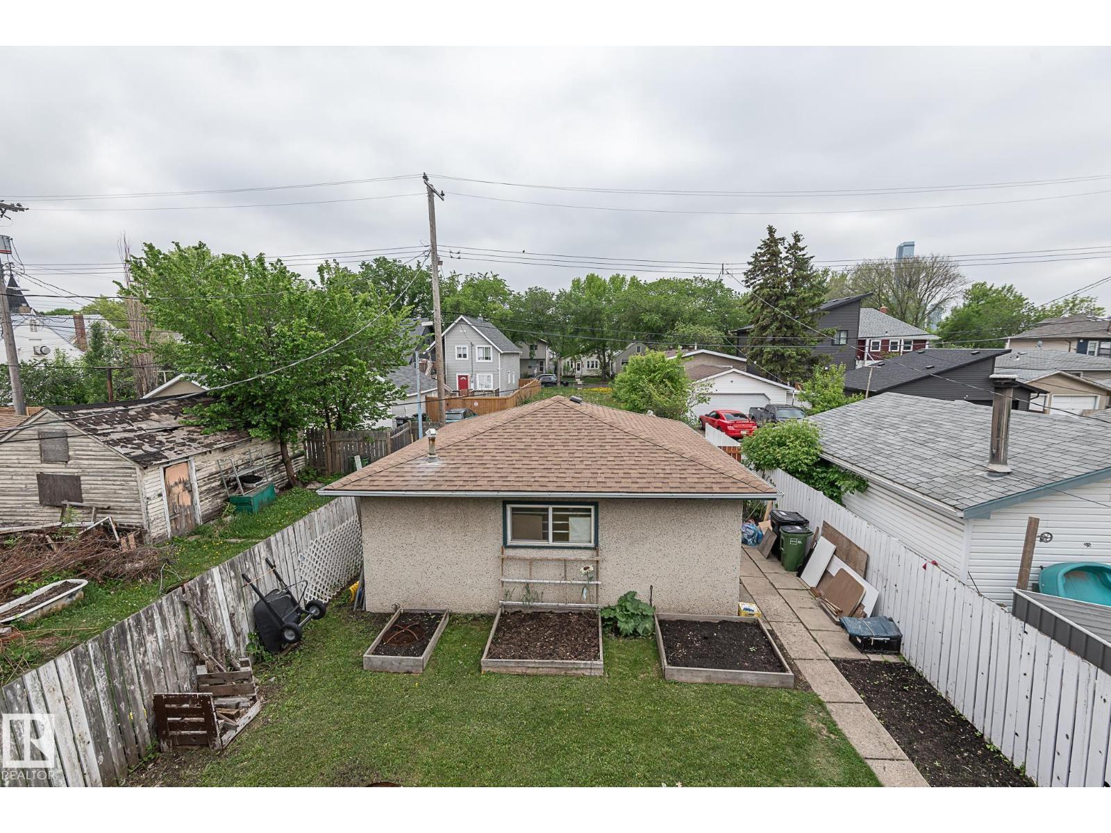 9623 110A Av Nw, Edmonton, AB