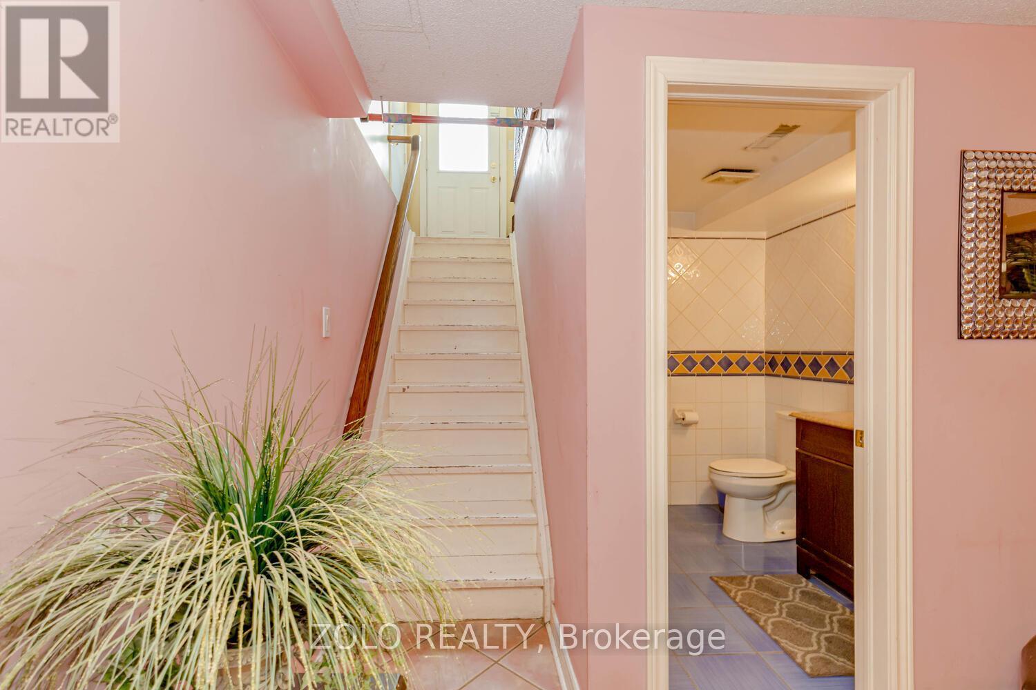 1474 Rosemanor Drive, Mississauga, ON - Indoor