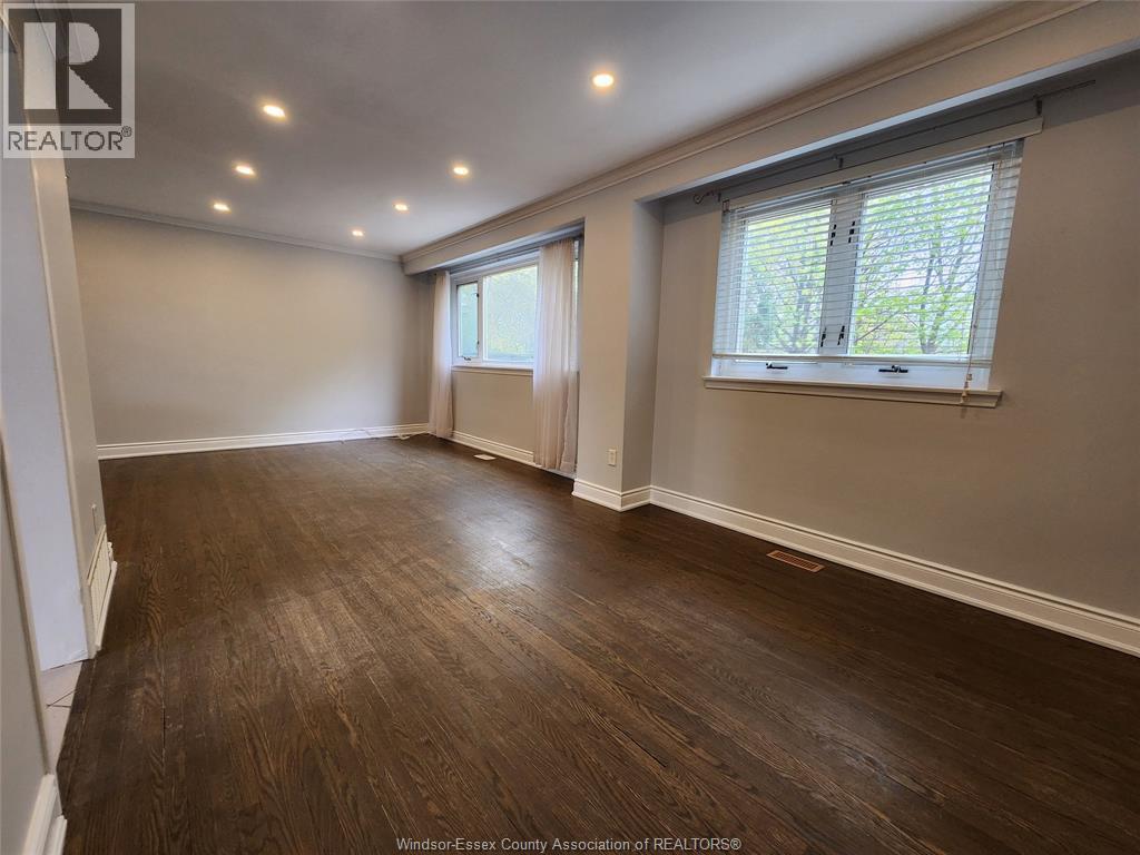 45 Aloma Crescent, Brampton, ON - Indoor Photo Showing Other Room