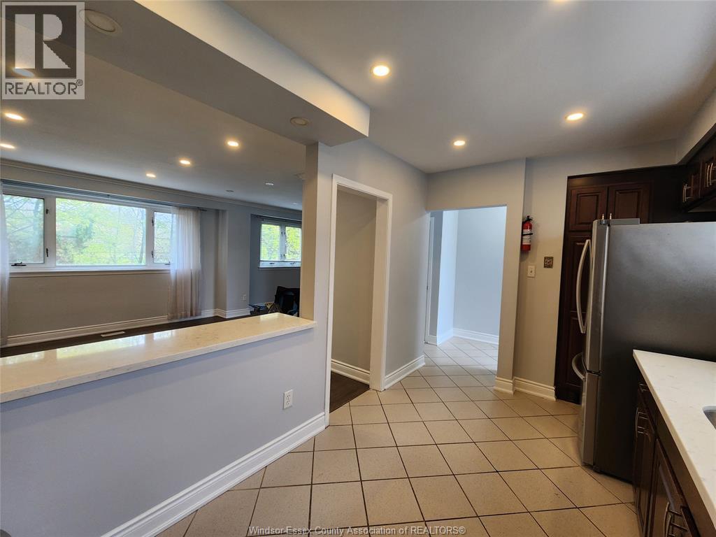 45 Aloma Crescent, Brampton, ON - Indoor Photo Showing Other Room