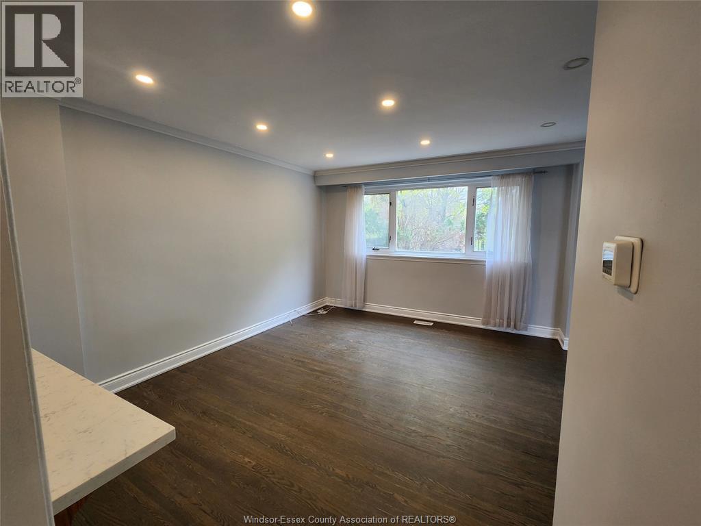 45 Aloma Crescent, Brampton, ON - Indoor Photo Showing Other Room