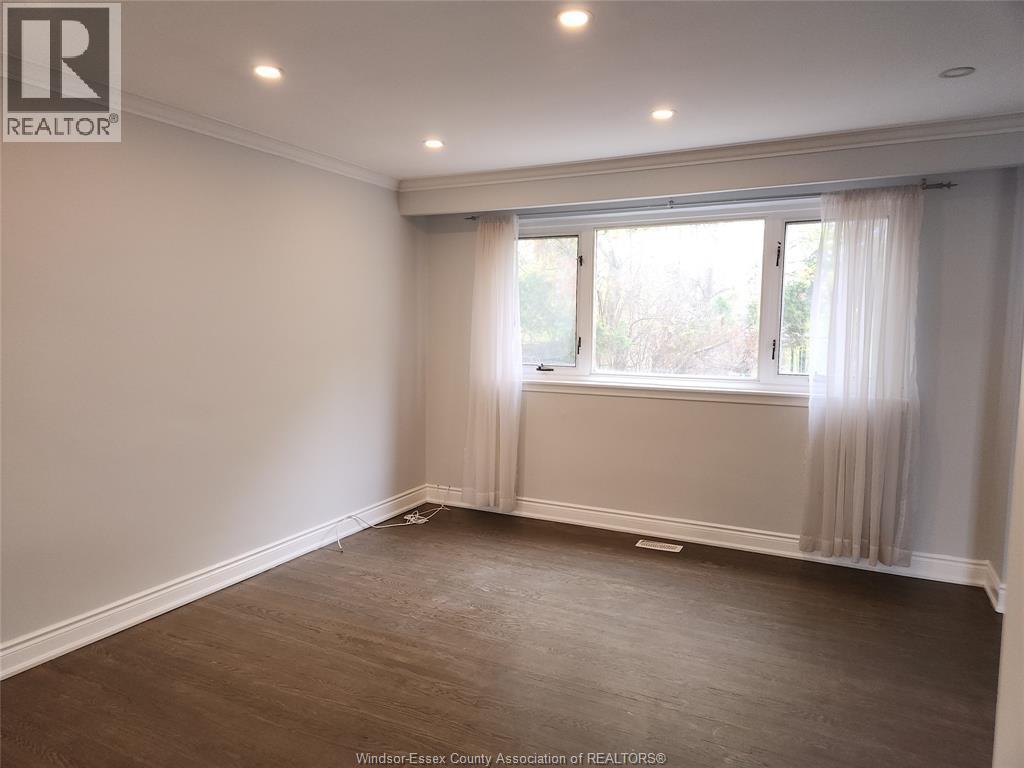 45 Aloma Crescent, Brampton, ON - Indoor Photo Showing Other Room