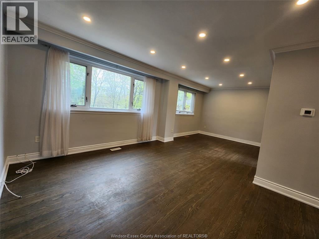 45 Aloma Crescent, Brampton, ON - Indoor Photo Showing Other Room