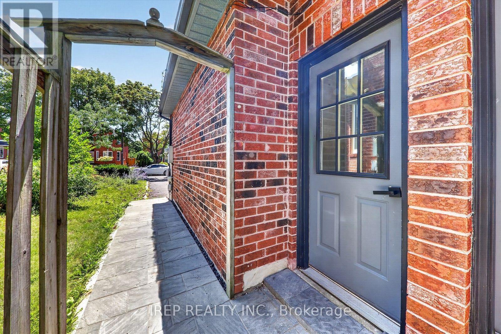 Lower - 6 Carmichael Drive, Whitby, ON - Outdoor