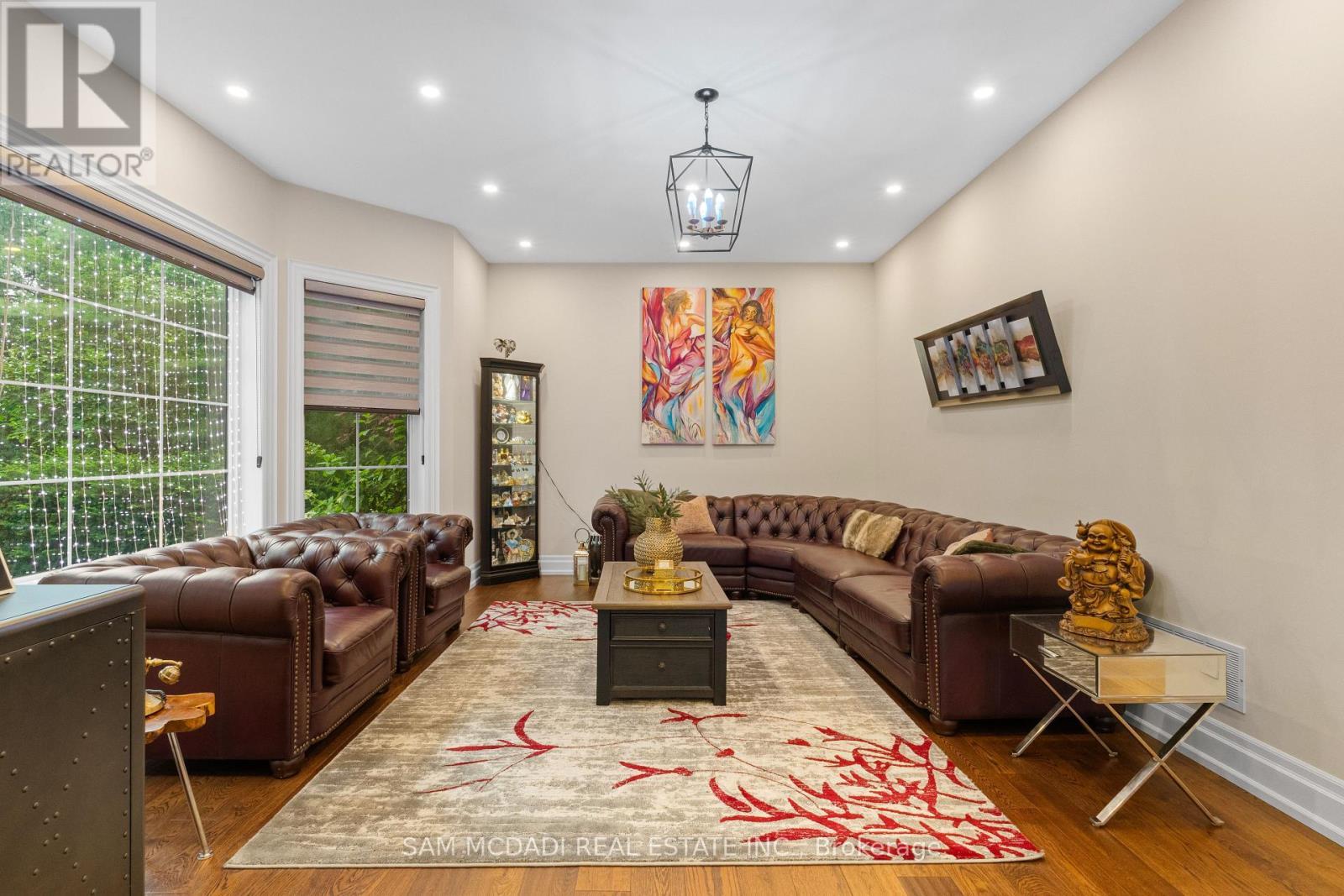 834 Edistel Crescent, Mississauga, ON - Indoor Photo Showing Living Room