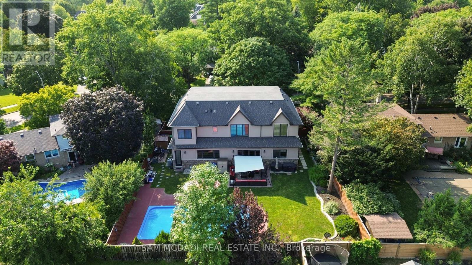 834 Edistel Crescent, Mississauga, ON - Outdoor