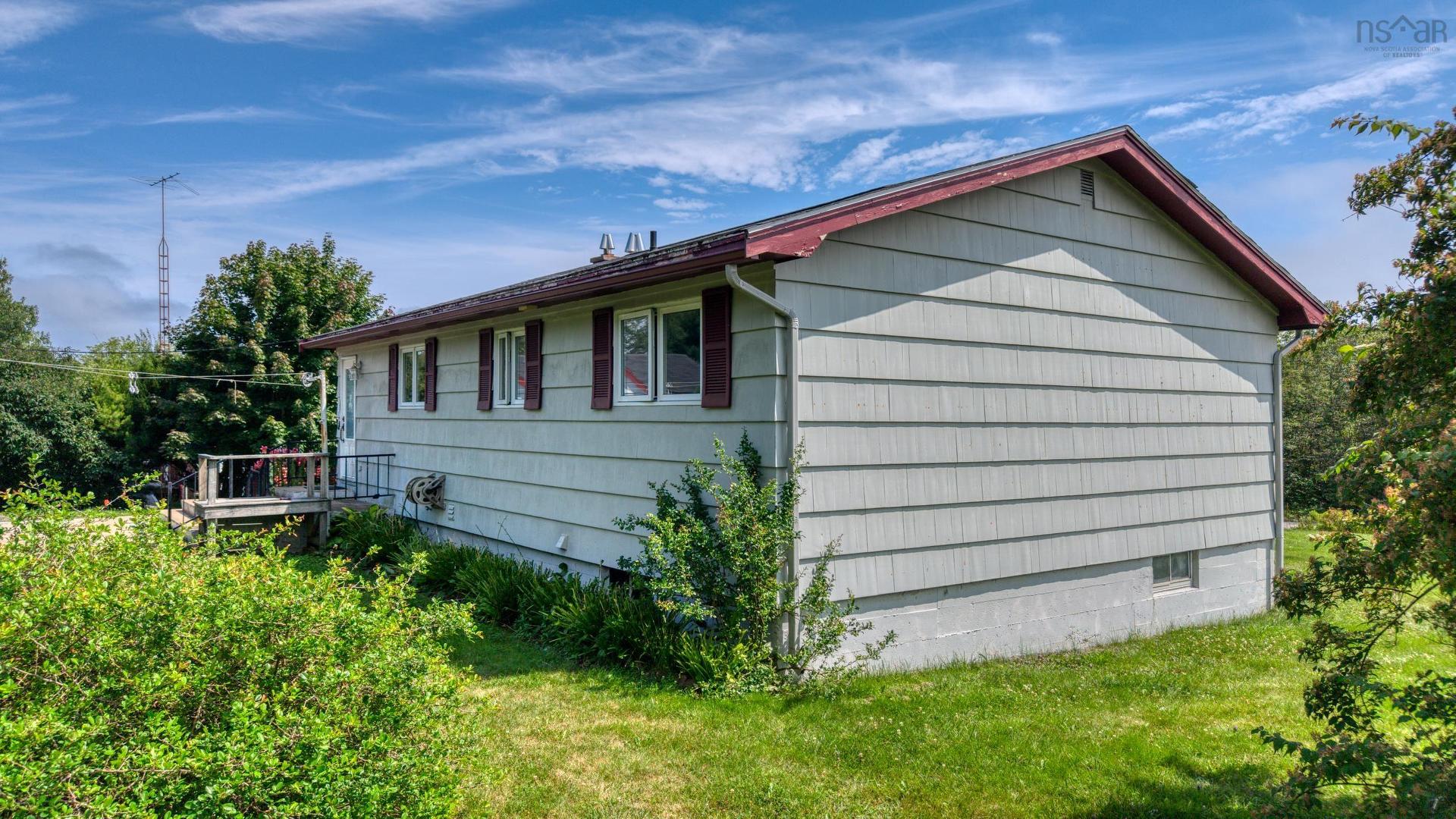 56 North Side Road, Riverport, NS - Outdoor