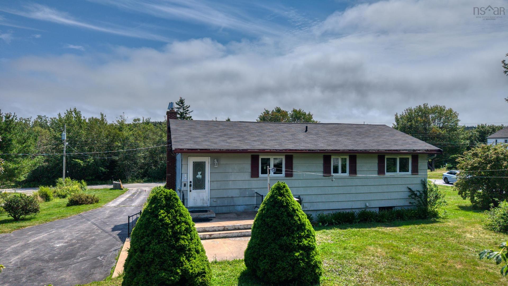 56 North Side Road, Riverport, NS - Outdoor