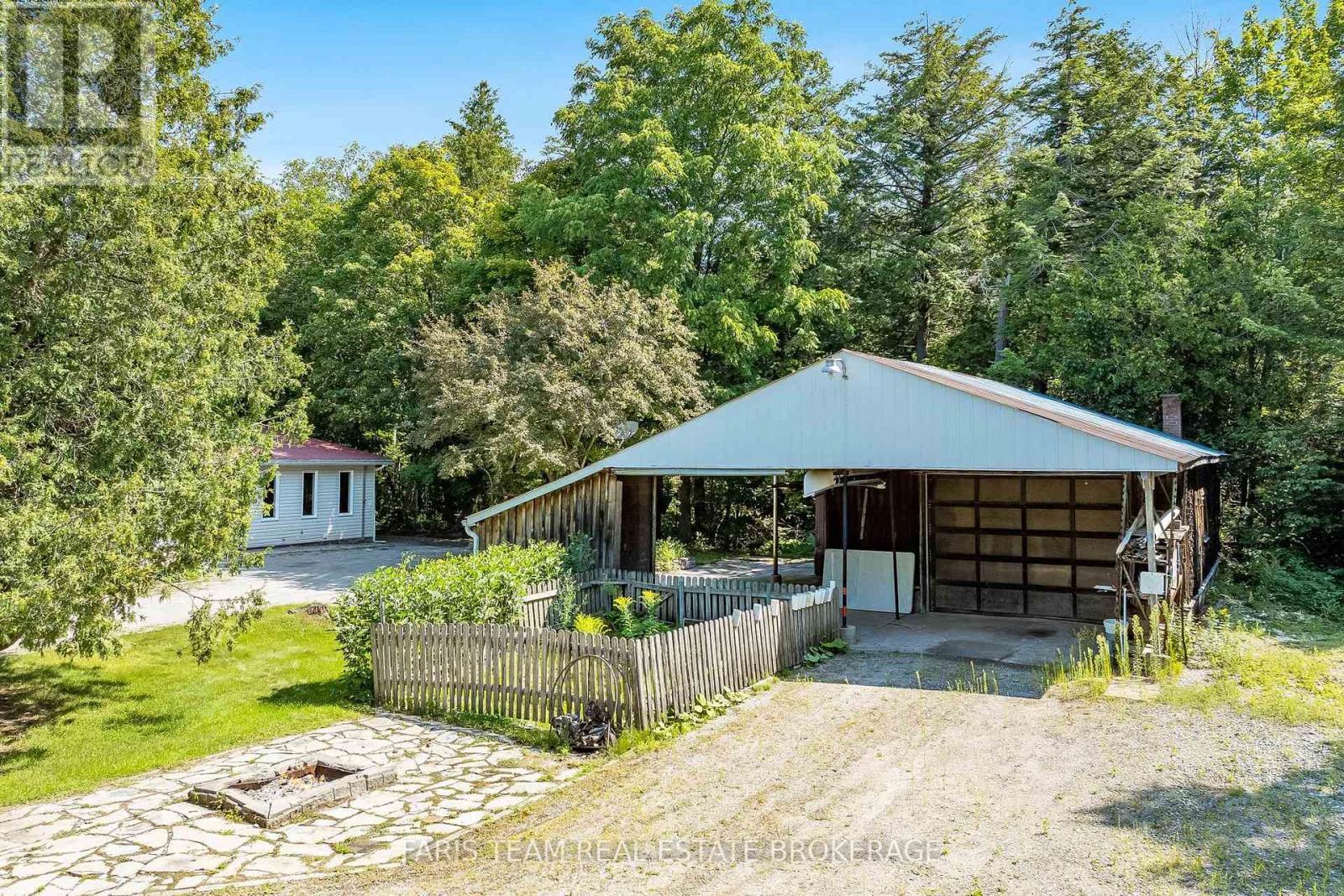 2554 Champlain Road, Tiny, ON - Outdoor