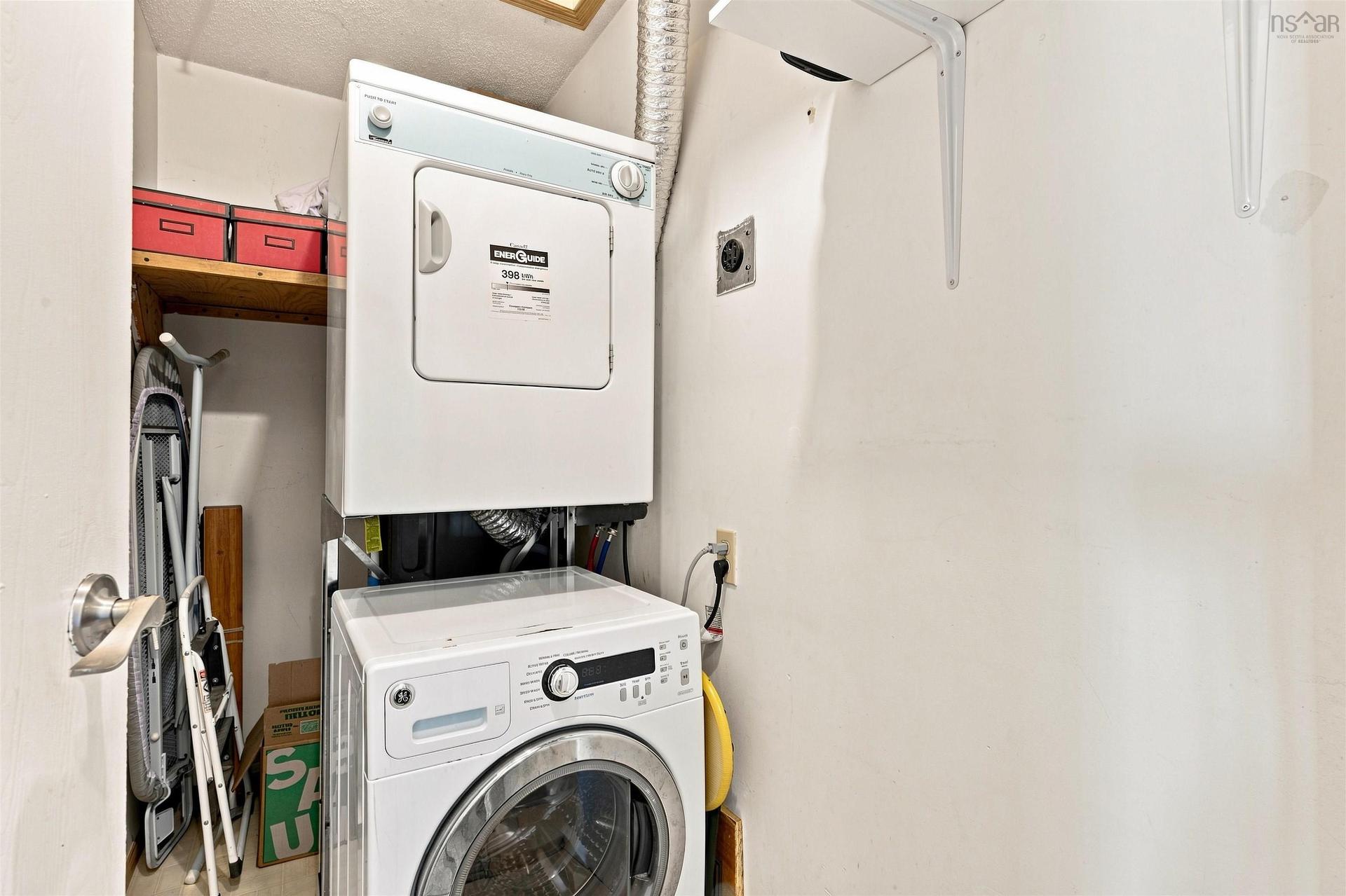 401 3600 John Parr Drive, Halifax, NS - Indoor Photo Showing Laundry Room