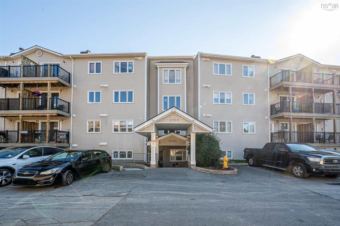 401 3600 John Parr Drive, Halifax, NS - Outdoor With Balcony With Facade