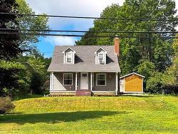 1543 King Street Bridgewater, NS B4V 1C4
