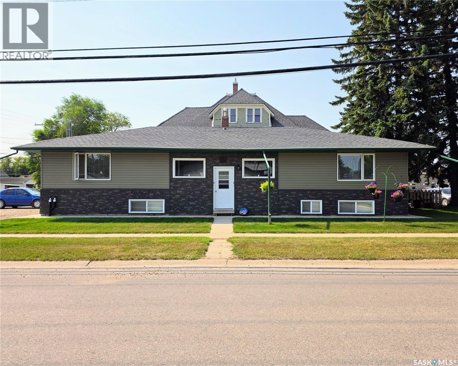 638 7Th Street, Humboldt, SK - Outdoor