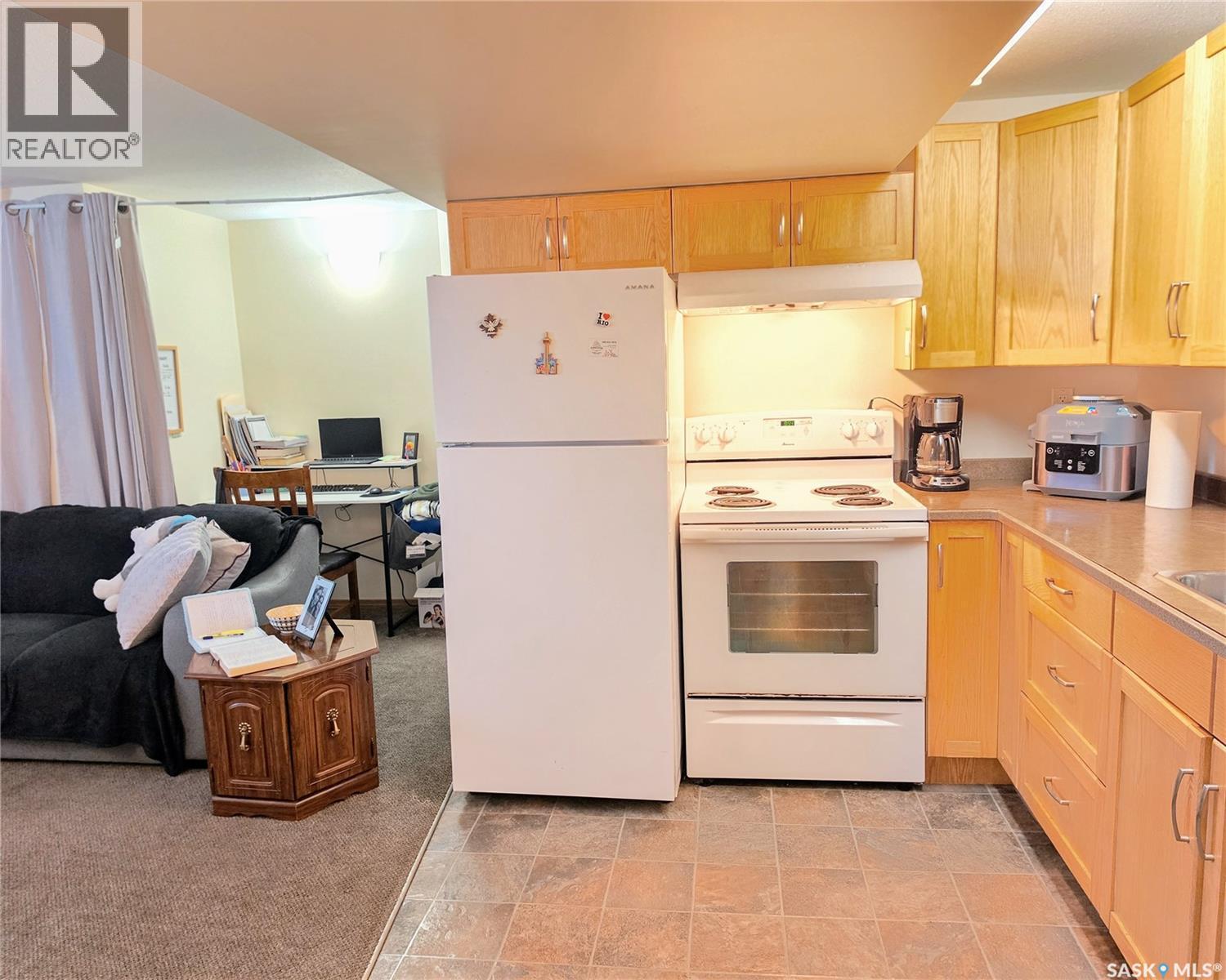 638 7Th Street, Humboldt, SK - Indoor Photo Showing Kitchen