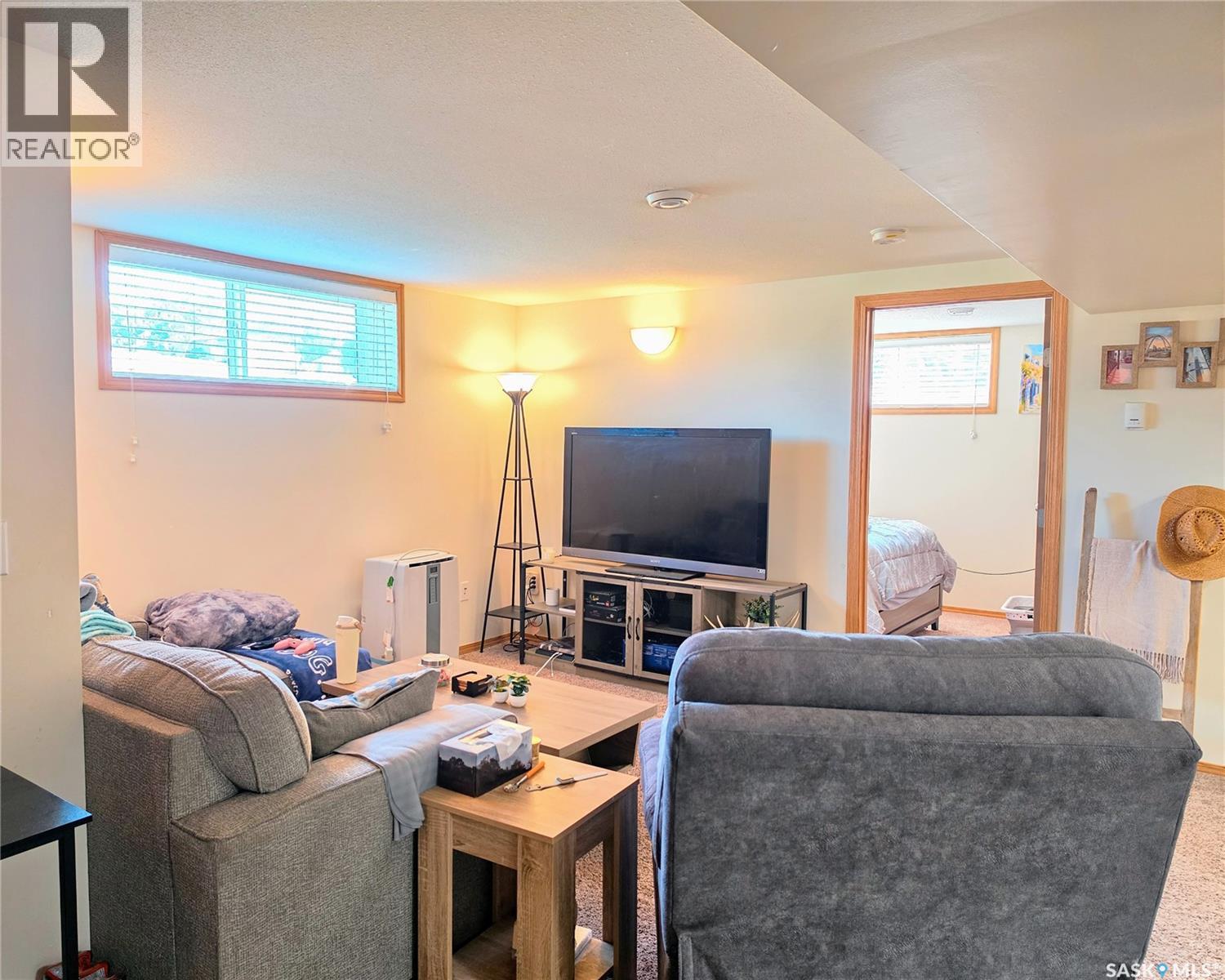 638 7Th Street, Humboldt, SK - Indoor