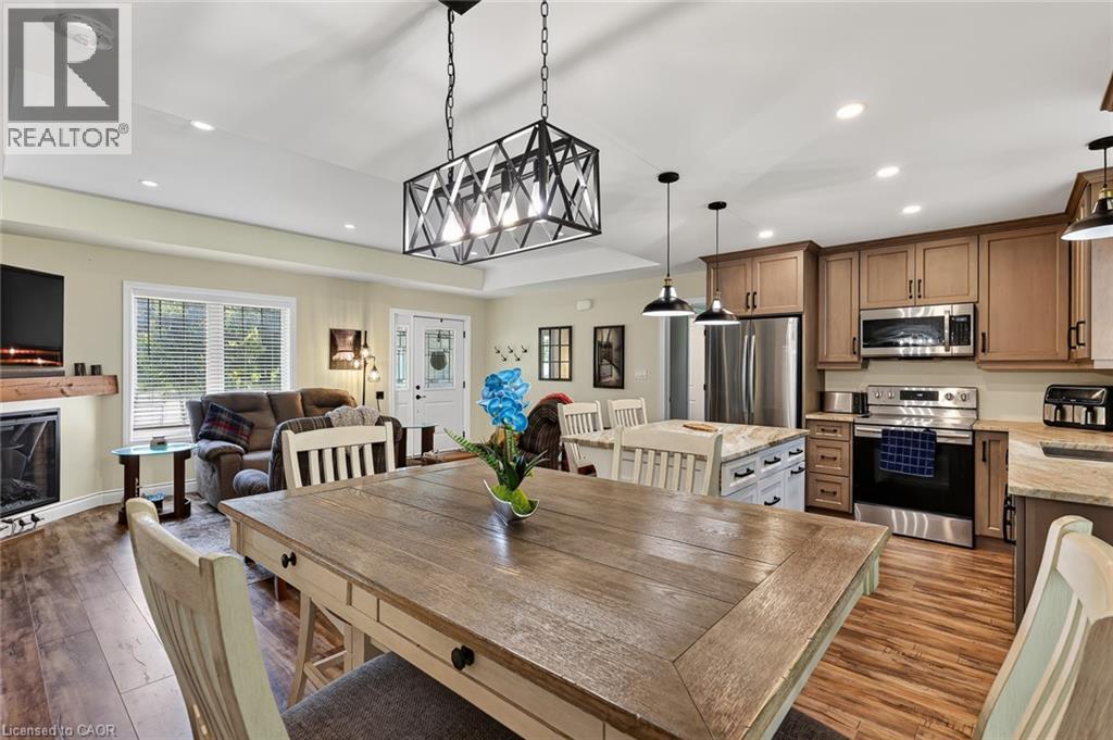 729 6Th Concession Rd Enr, Cultus, ON - Indoor