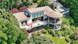 174 BRAYSIDE STREET Central Elgin (Port Stanley), ON N5L 1A2