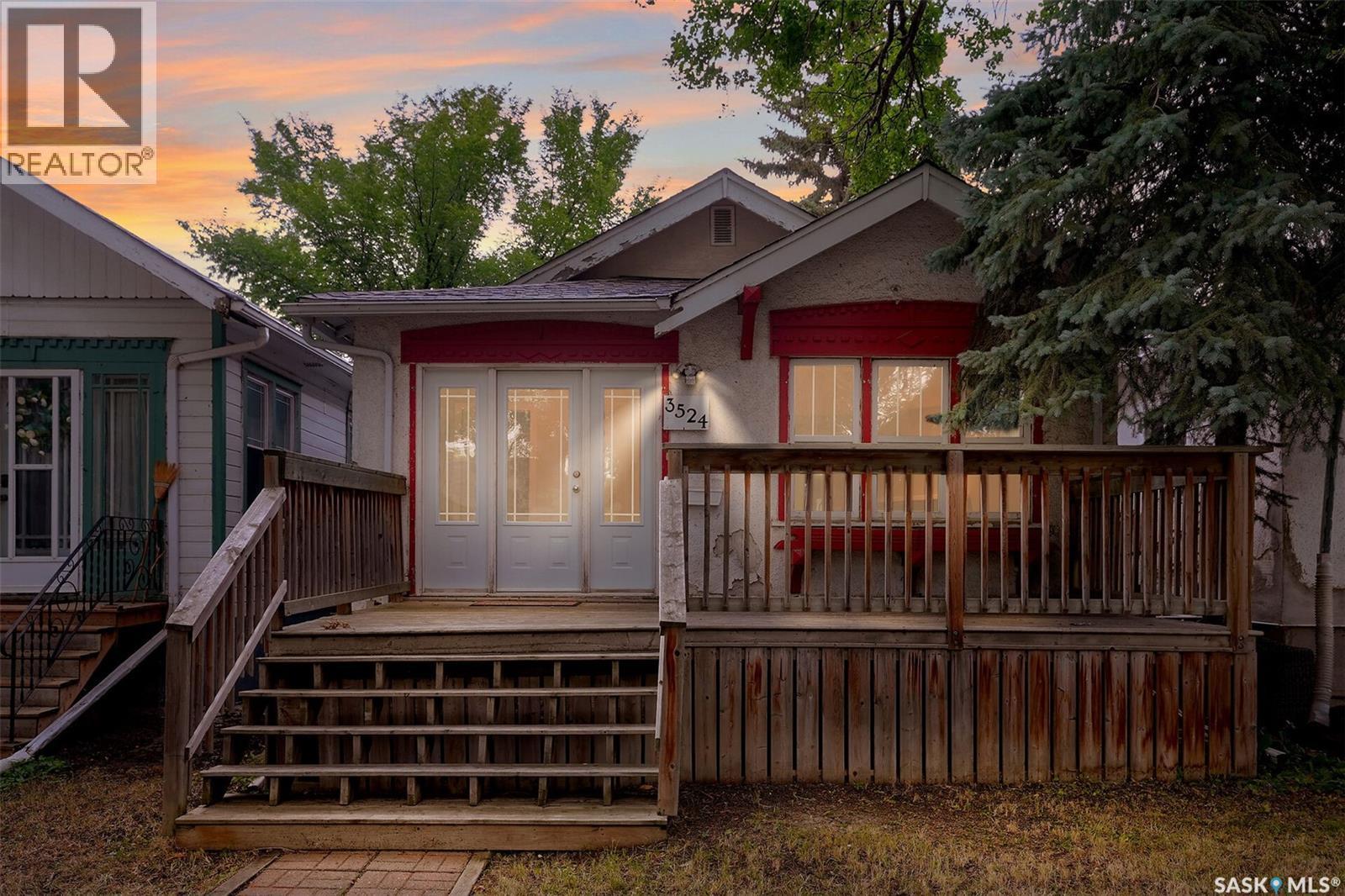 3524 Victoria Avenue, Regina, SK - Outdoor
