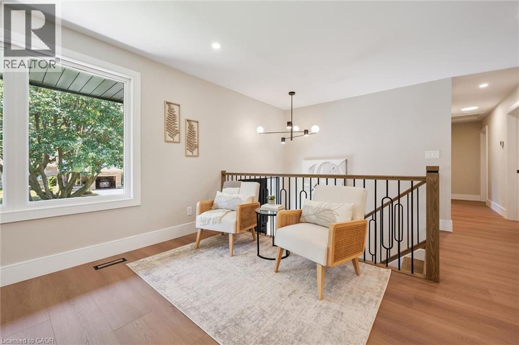 70 Champlain Crescent, Kitchener, ON - Indoor Photo Showing Other Room