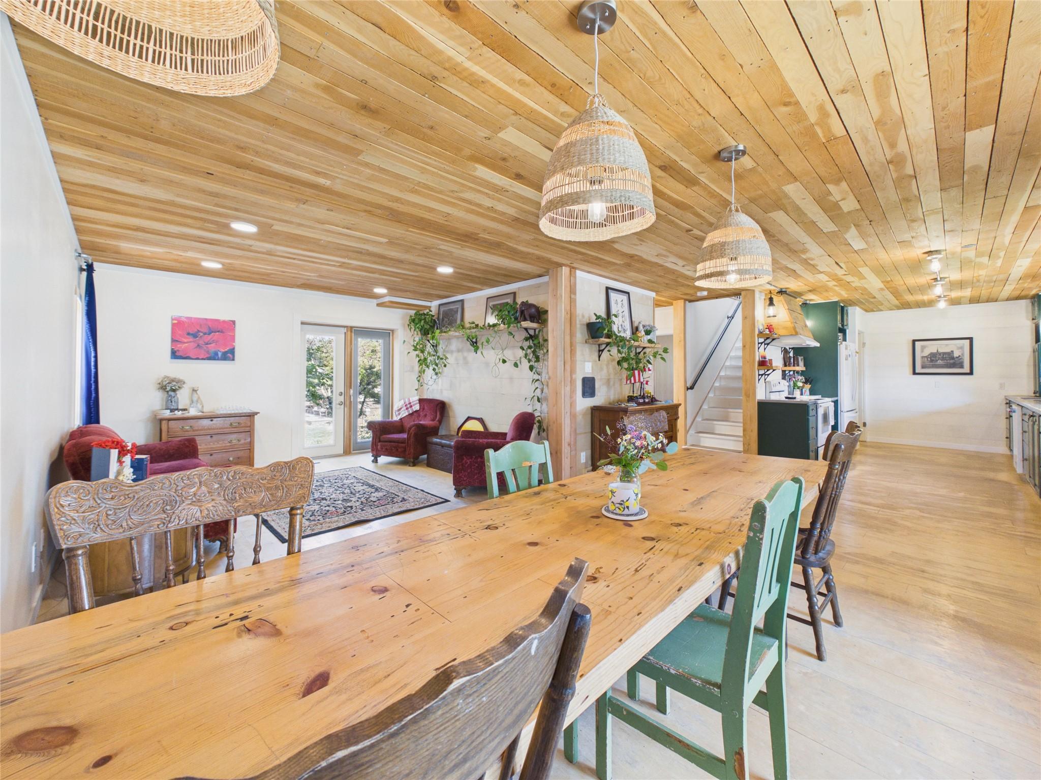 912 8Th Street, Cranbrook, BC - Indoor Photo Showing Dining Room