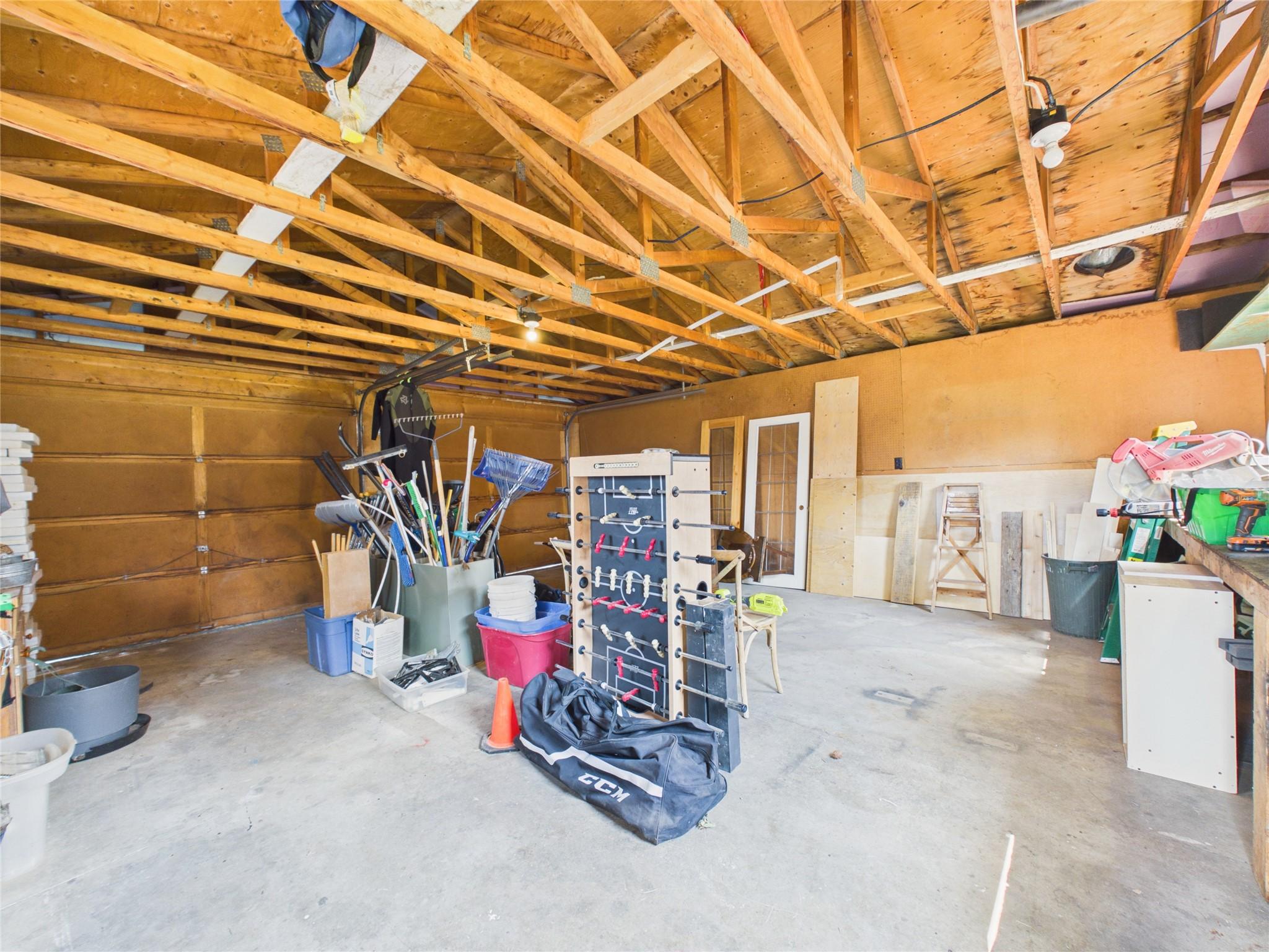 912 8Th Street, Cranbrook, BC - Indoor Photo Showing Other Room