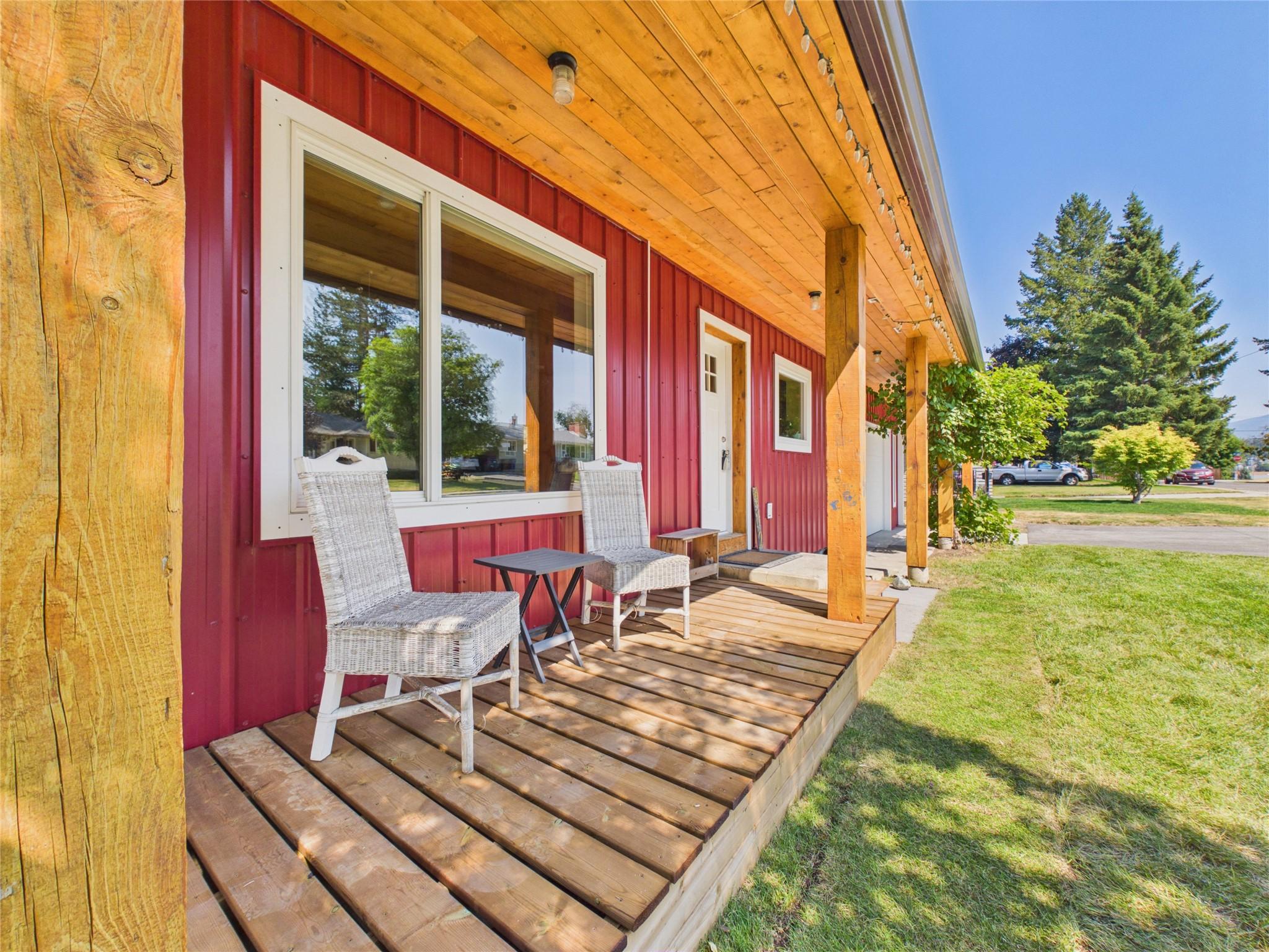 912 8Th Street, Cranbrook, BC - Outdoor With Deck Patio Veranda