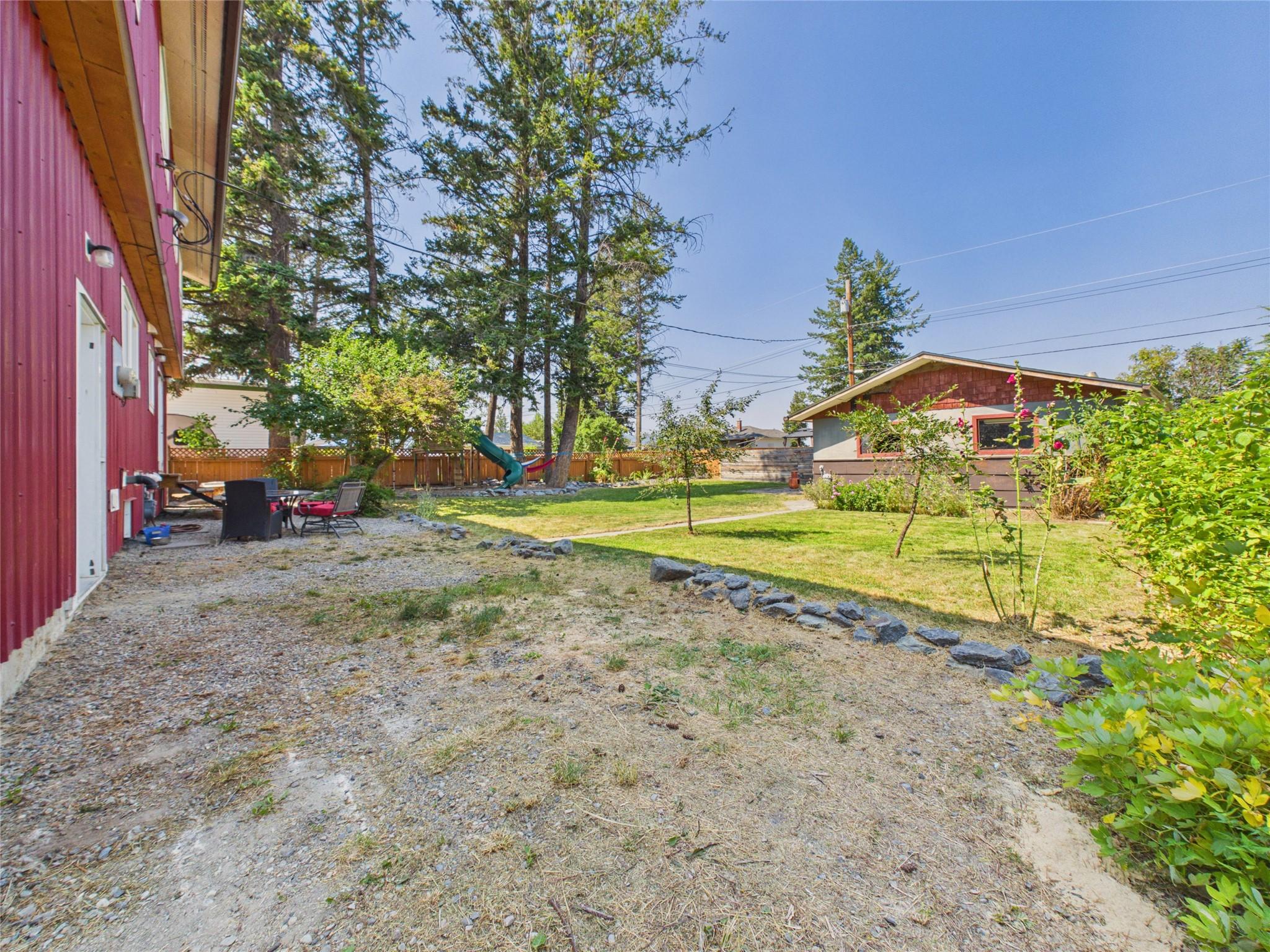912 8Th Street, Cranbrook, BC - Outdoor