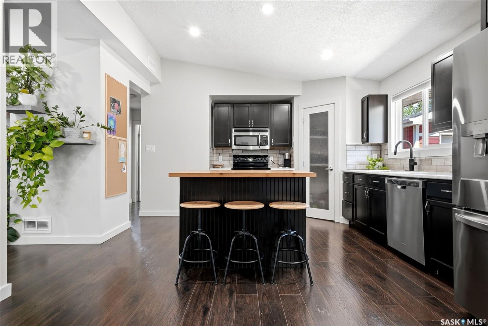 1800 Dufferin Road, Regina, SK