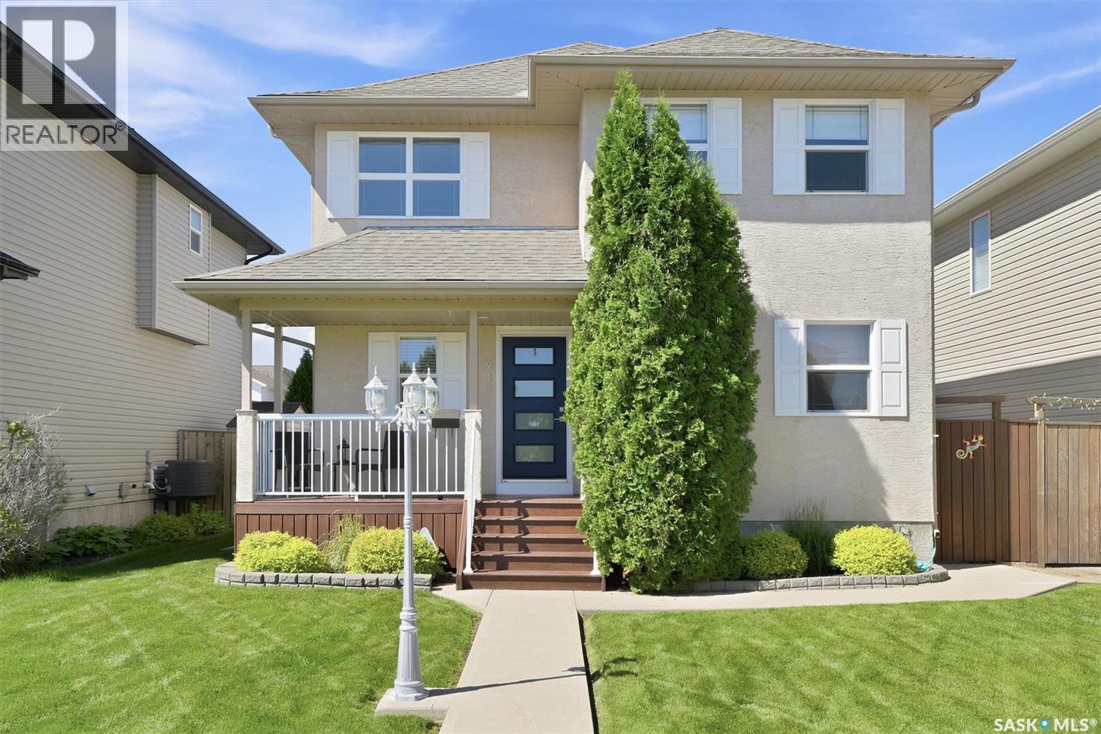911 Maguire Crescent, Saskatoon, SK - Outdoor With Deck Patio Veranda