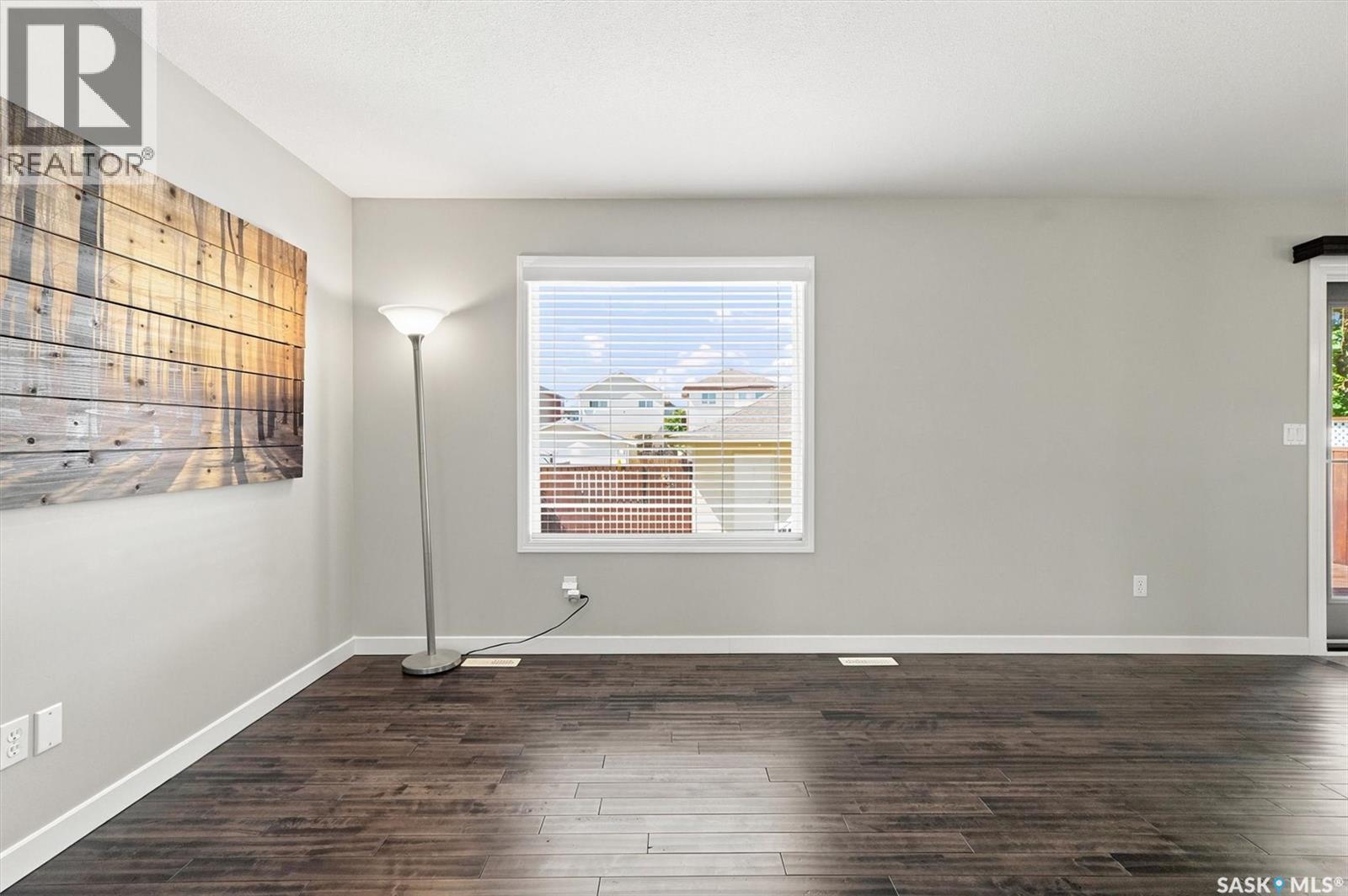911 Maguire Crescent, Saskatoon, SK - Indoor Photo Showing Other Room