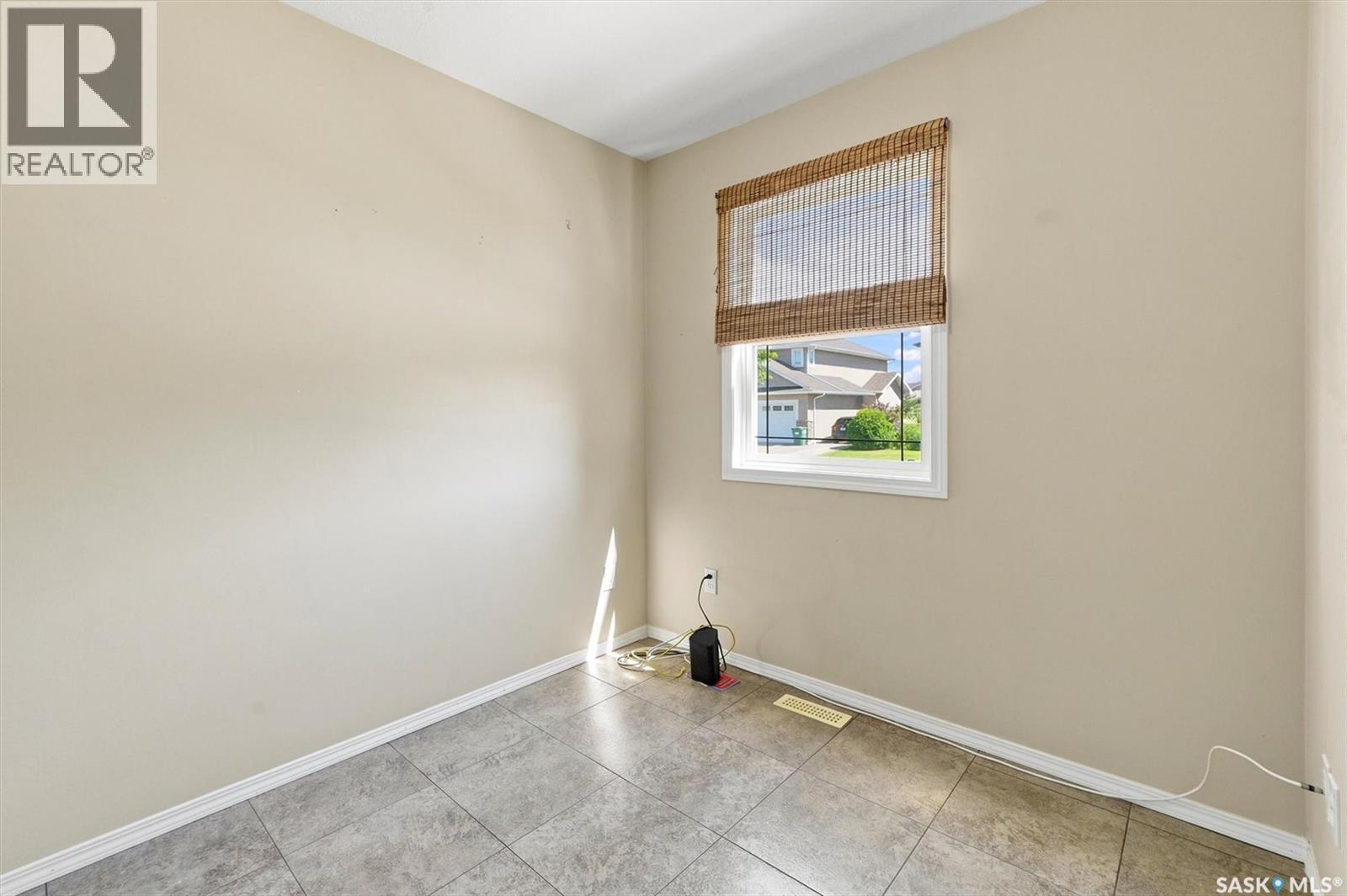 911 Maguire Crescent, Saskatoon, SK - Indoor Photo Showing Other Room