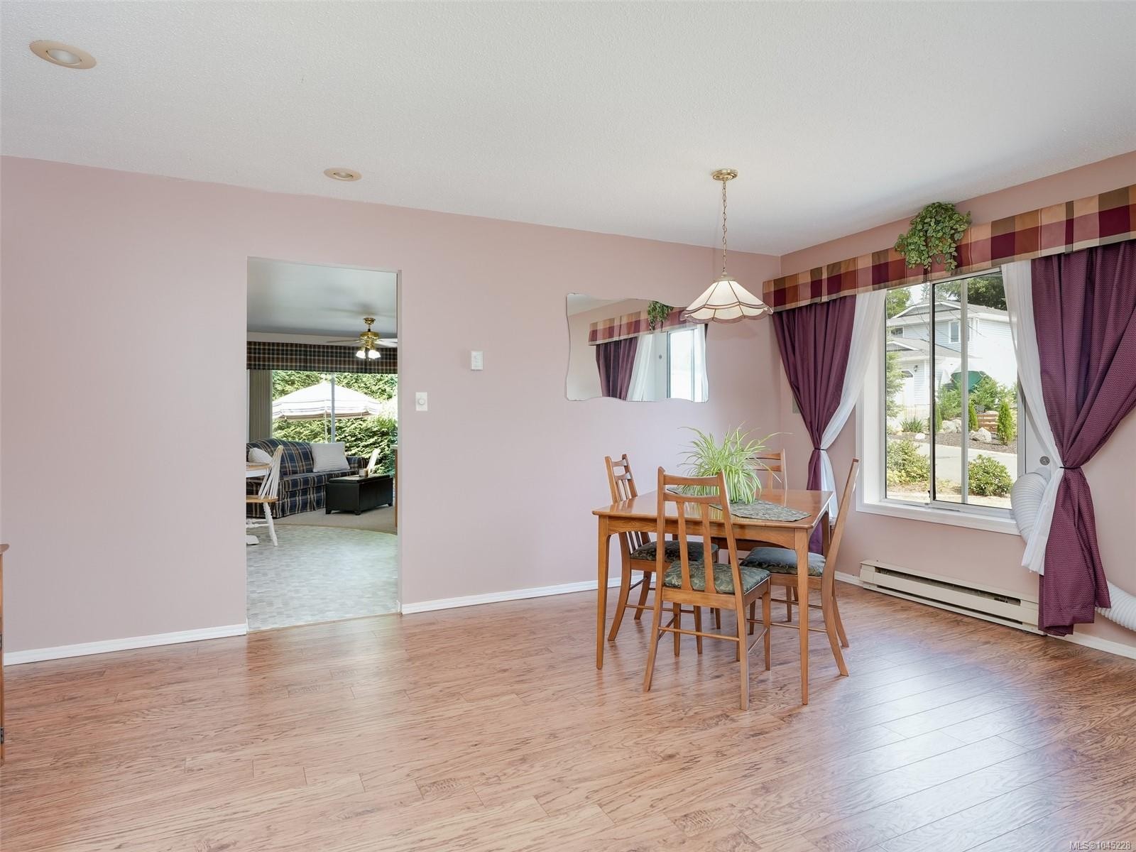 1867 Deborah Dr, Duncan, BC