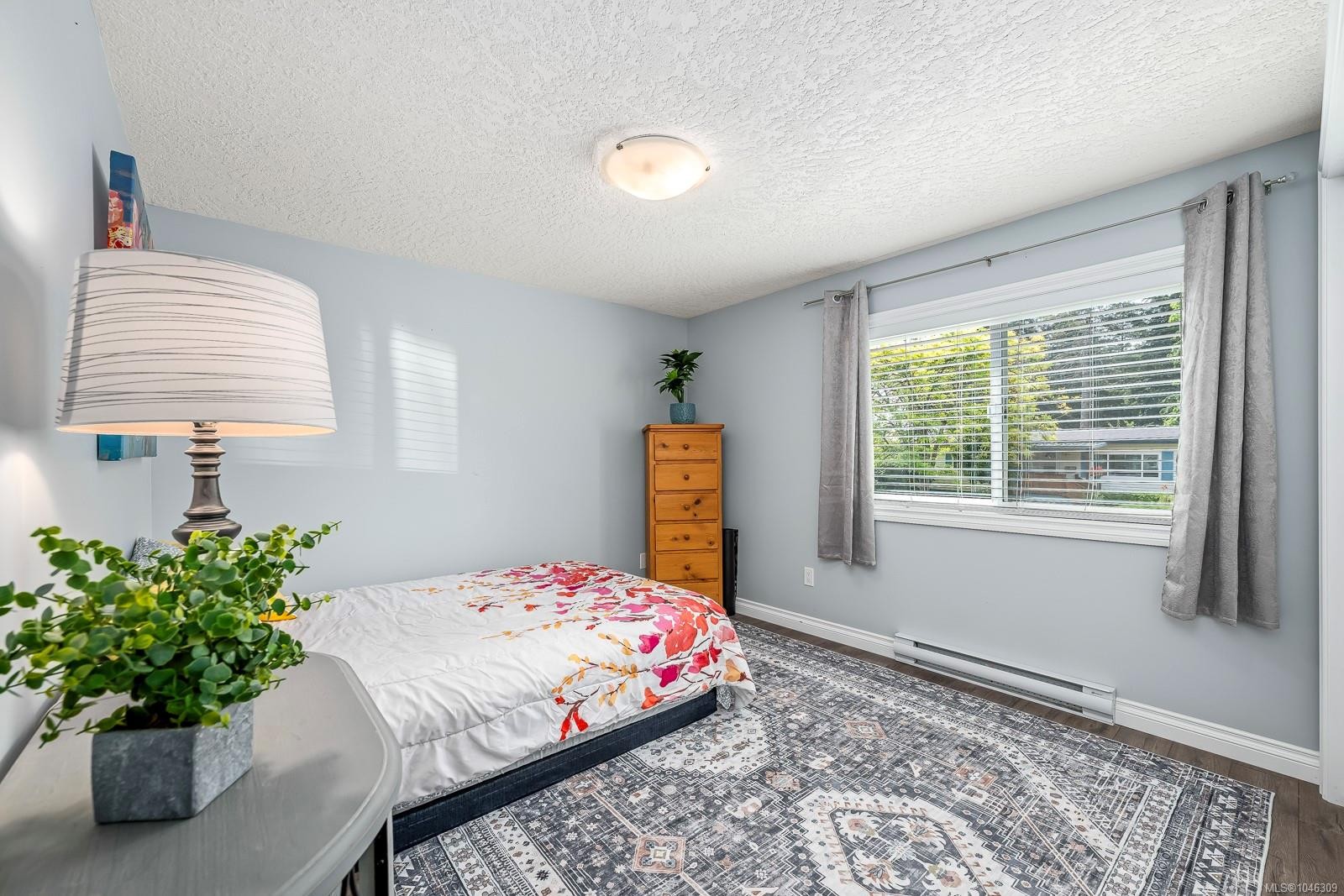 2140 Stadacona Dr, Comox, BC