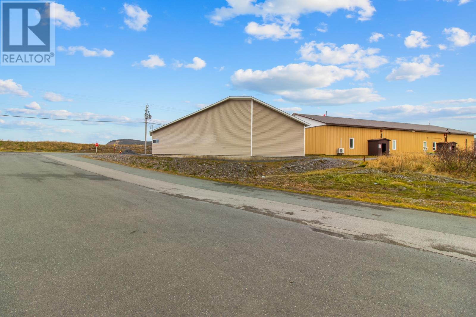 21 Veterans Way, Placentia, NL