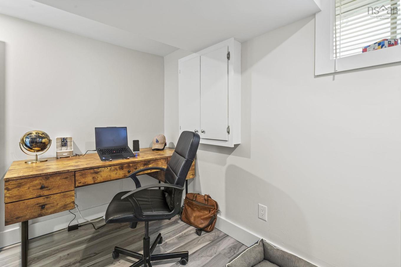 2 Hilltop Terrace, Dartmouth, NS - Indoor Photo Showing Office